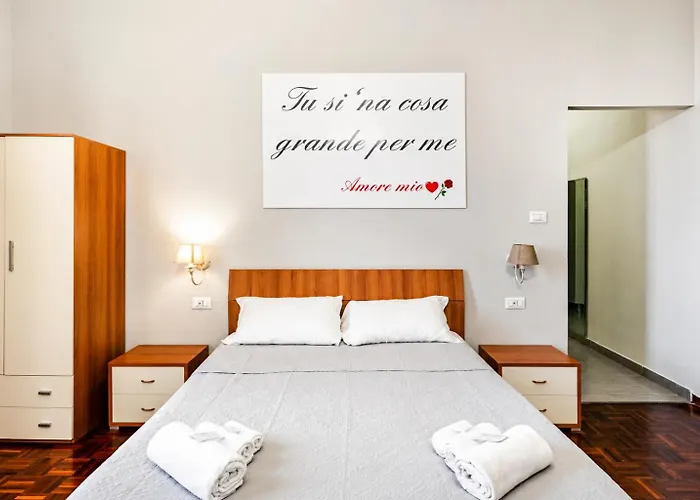 Bamba Luxury Suites Napoli Central Station